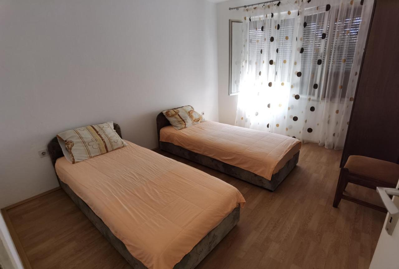 באר Nikolic Apartmani מראה חיצוני תמונה