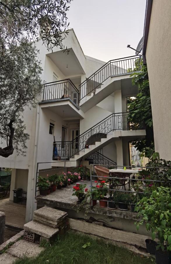 באר Nikolic Apartmani מראה חיצוני תמונה